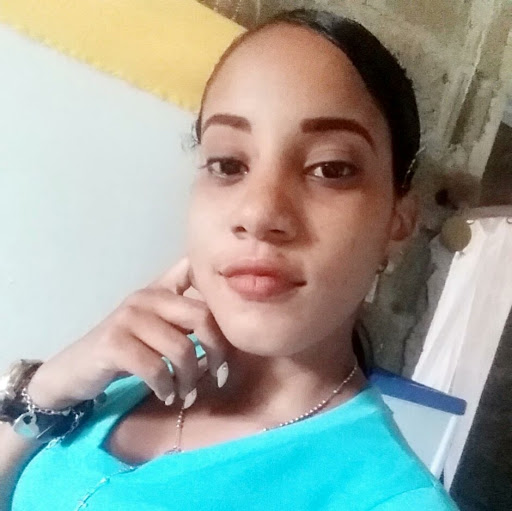 Cinthia Paola Aquino Mendoza
